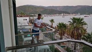 Yeshill Boutique Hotel & Beach Marmaris. Room tour. Илья моет балкон. 
