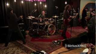 Soundgarden Talk Johnny Cash &amp; Perform &quot;Rusty Cage&quot; // SiriusXM // Town Hall