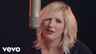 Musik-Video-Miniaturansicht zu Ein Kompliment Songtext von Claudia Koreck