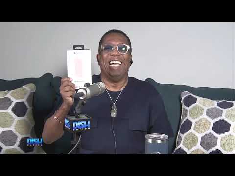 Today’s Deal: 2-Pack Mophie PowerStation 8000mAh 3A Power Banks