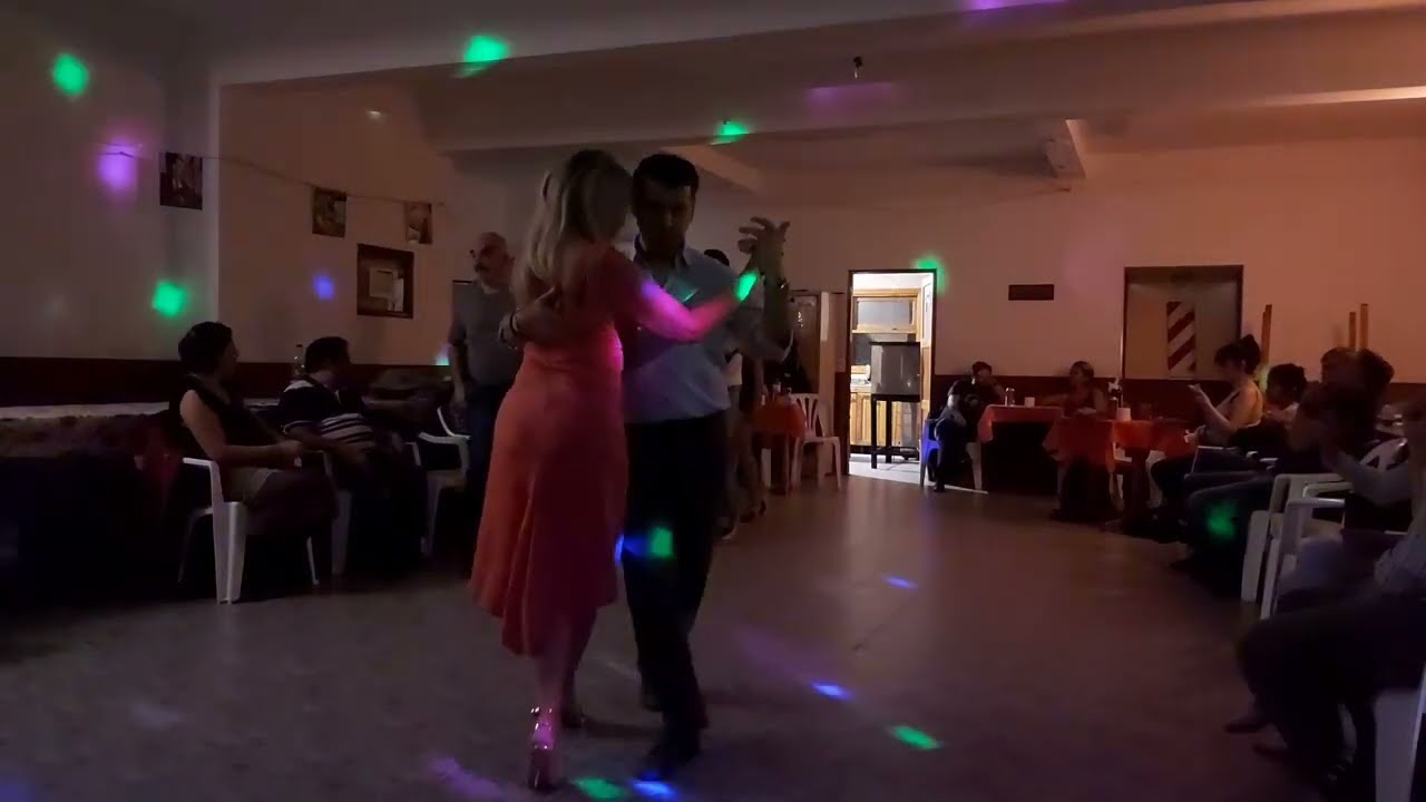 Yo soy el Tango, Troilo/Fiorentino🔥 17/05/23 TDJ Aldo Orrego🎧 Abrazo Fueguino en Ushuaia ☃️