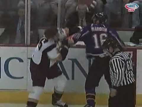 Patrick Maroon vs Oskar Osala