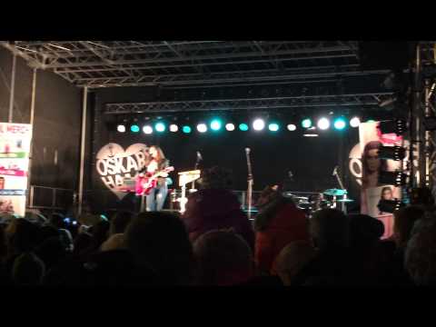 Mollie Lindén sjunger i Oskarshamn