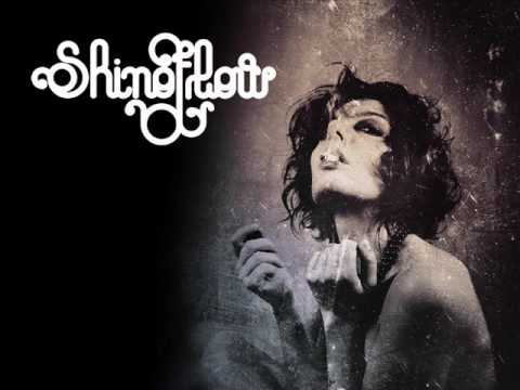 shinoflow - corazon de banana