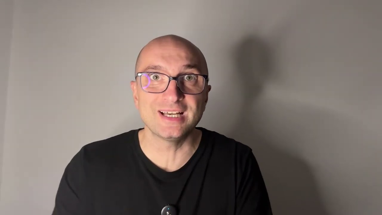 УРБАНІСТИКА ВІД МЕРА: НЕСІТЬ СМІТТЯ ДОДОМУ, УРНИ — ЦЕ НЕБЕЗПЕЧНО❗️