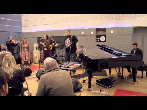 Button Eyes - Simple Days (BBC Radio w/ Rag'N'Bone Man)