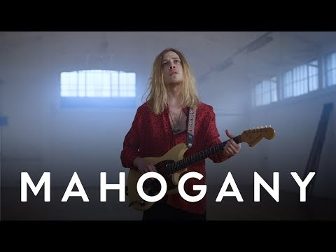 Isaac Gracie - Reverie | Mahogany Session