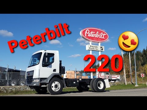 Peterbilt 220 Walkaround "Cab forward Pete with no reafer on"... Convoy.... ;)