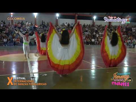 La Piragua - Ballet de Danzas de Colombia