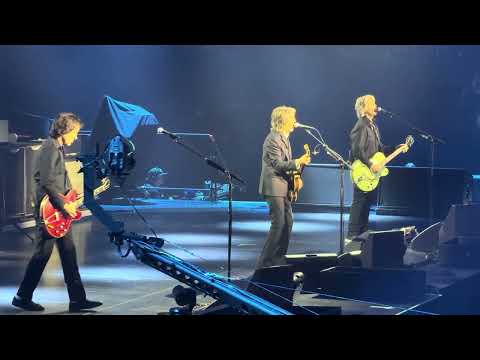 Paul McCartney - Got To Get You Into My Life Saturday Nov 21, 2025 TD Colliseum thumbnail