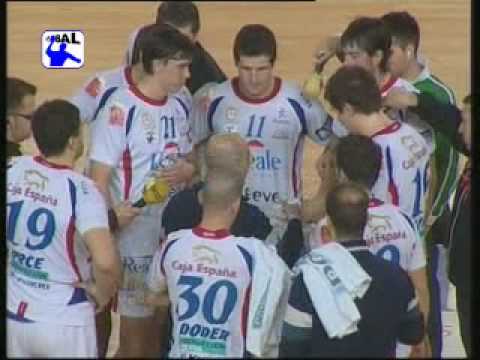 Reale Ademar 28 - Antequera 2010 25