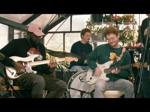 WILLIS - Overthinker (Greenhouse Live Session)