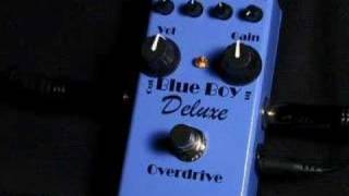 Video thumbnail for MI Audio Blue Boy Deluxe Overdrive Pedal by ProGuitarShopDemos