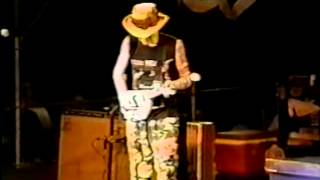 Johnny Winter live blues 'Love Her with a Feeling'