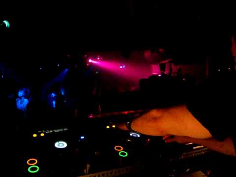 DJ Elliot DeHoyos :: LIVE - BOSTON USA