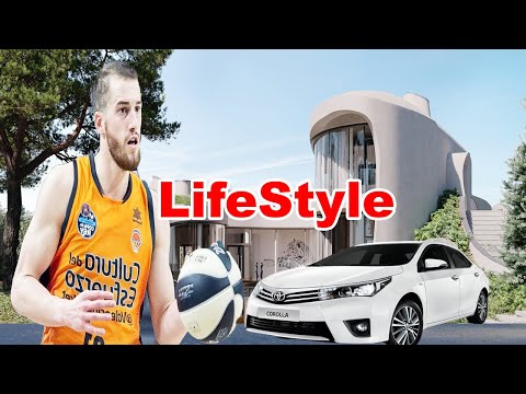 Matt Thomas Lifestyle | Age, Family, Wife, Net Worth, Income, Famous People