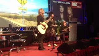 Heart- Acoustic performance of Dreamboat Annie