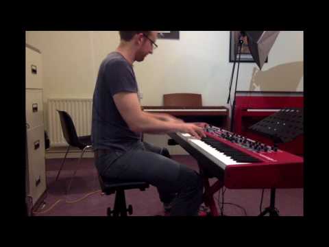 Nord Stage 3 Demo - Morphing the Low Pass Filter