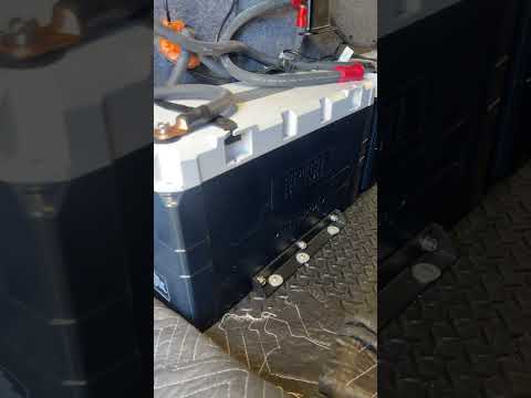 Best Value 12v Lithium Battery For RV's in 2024? Epoch 12v 460ah battery...Better than BattleBorn?
