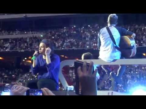 One Direction - Little Things | 13/6 2014 Sweden, Friends Arena Stockholm HD