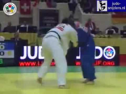 Judo 2009 Paris: Tachimoto (JPN) - Perrot (FRA) [-70kg].