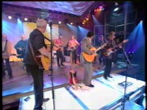Pio and Band Ten Guitars live.wmv