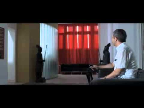 un cuento chino escena de la embajada