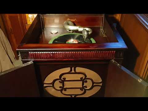 Shanghai LiL'. Foxtrot. The Broadway Bandits. Regal Zonophone 78rpm record. Brunswick Seville