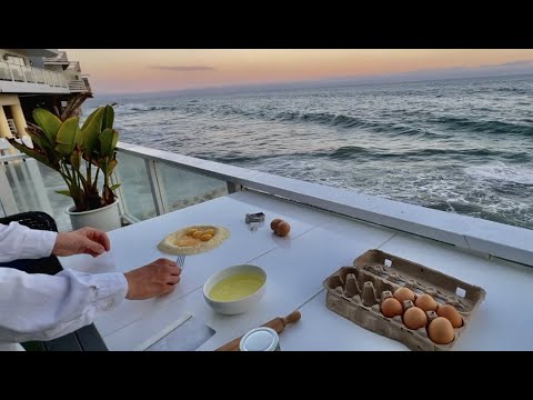 Living On The Ocean For One Day