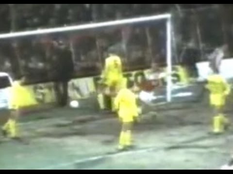 Middlesbrough v Bournemouth 1983-84 Cup R4