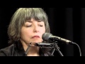 Folk Alley Sessions: Lynn Miles performs "Cracked and Broken"