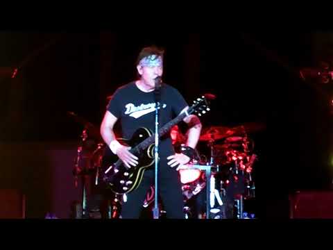 George Thorogood & the Destroyers 7-20-18