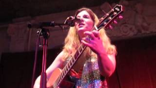 Dar Williams - The Babysitter&#39;s Here (Bush Hall, London, 19/10/2012)