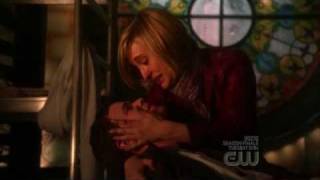 Smallville season eight finale-War Sweater WAKEY!WAKEY!