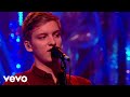 George Ezra - Listen to the Man (Live from Top of the Pops: New Year Special, 2014)