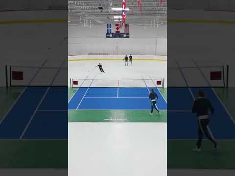 Ice Tennis 🥶