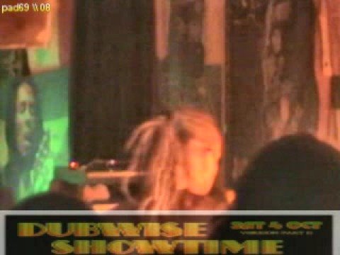 FORWARD FEVER ft ras cloud (b) - O Jah - french lyrics ''DUBWISE SHOWTIME 12'' @ Rollegem 04-10-2008