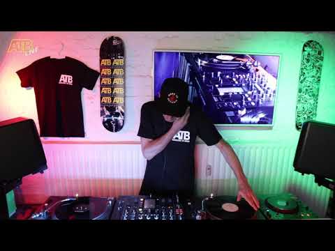 DER WÜRFLER / 26 DEZEMBER 21 / HARD TECHNO / XMAS SPECIAL