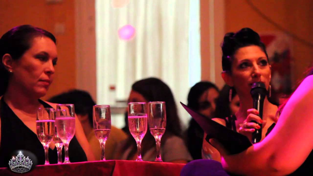 V POKER DE REINAS (Corina De La Rosa, Samantha Dispari, Mónica Parra, Moira Castellano)