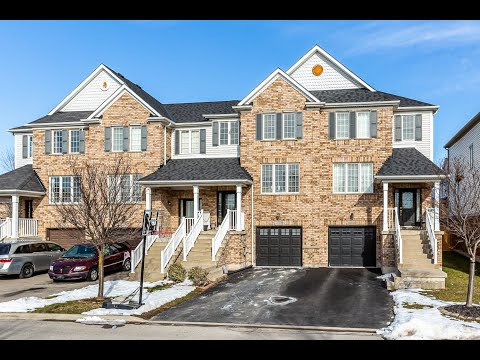 1244 Lamont Crescent Milton