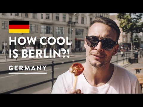 download lagu mp3 mp4 Living In Berlin Blog, download lagu Living In Berlin Blog gratis, unduh video klip Living In Berlin Blog
