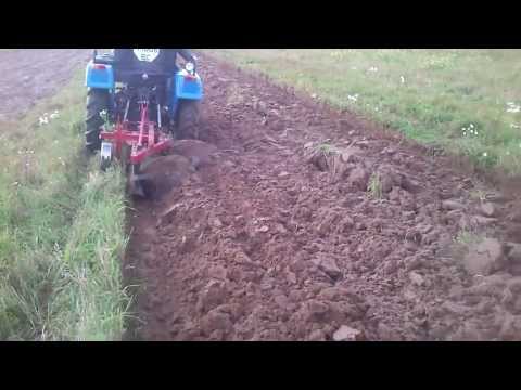 Плуг двохкорпусний для міні-трактора Синтай 244 (double-hulled plow for minitractors xingtai)