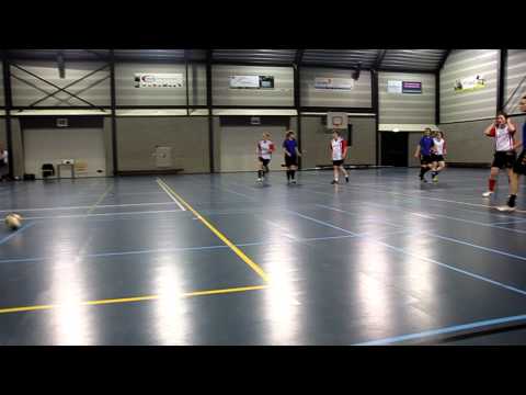 DZV'82 Da1 - GVC Da1 - Doelpunt Mariam Chaoui (2-1) kampioenswedstrijd