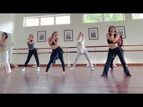 FEVER - Peggy Lee / Mia Choreography | Lovely Teammates