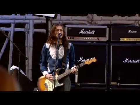 Red Hot Chilli Peppers Live at Slane Castle