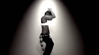 Walacam Tv - Fee Fee Dances to - HoodGeekz - Bone  ft.  Fe FE