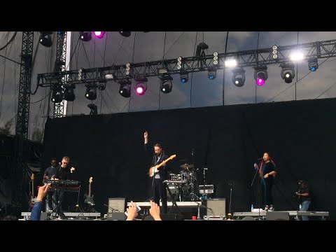 download lagu mp3 mp4 Coastal Love Collective, download mp3 Coastal Love Collective free downloadn, video klip Coastal Love Collective