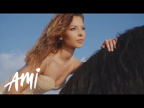 Video thumbnail for O fată obișnuită