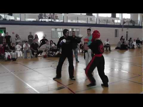 2012-05-19 German Open - Alexander Blank - Sieg im Halbfinale -65Kg - Sugambrer Fightclub