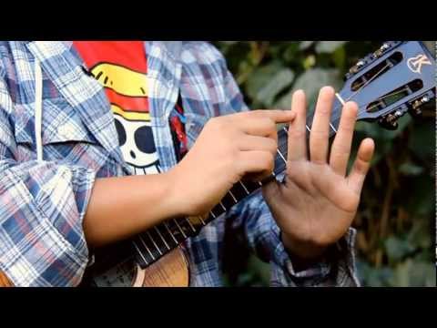 Uke Minutes - How to Hold Multiple Strings with One Finger